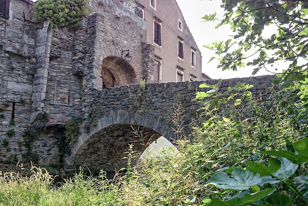 Image Véloccitanie - Vélo Hérault - Parc Naturel Régional Haut-Languedoc