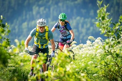 © Benjamin Becker / Jura Tourisme - VTT dans le Jura - France VTT dans le Jura - France