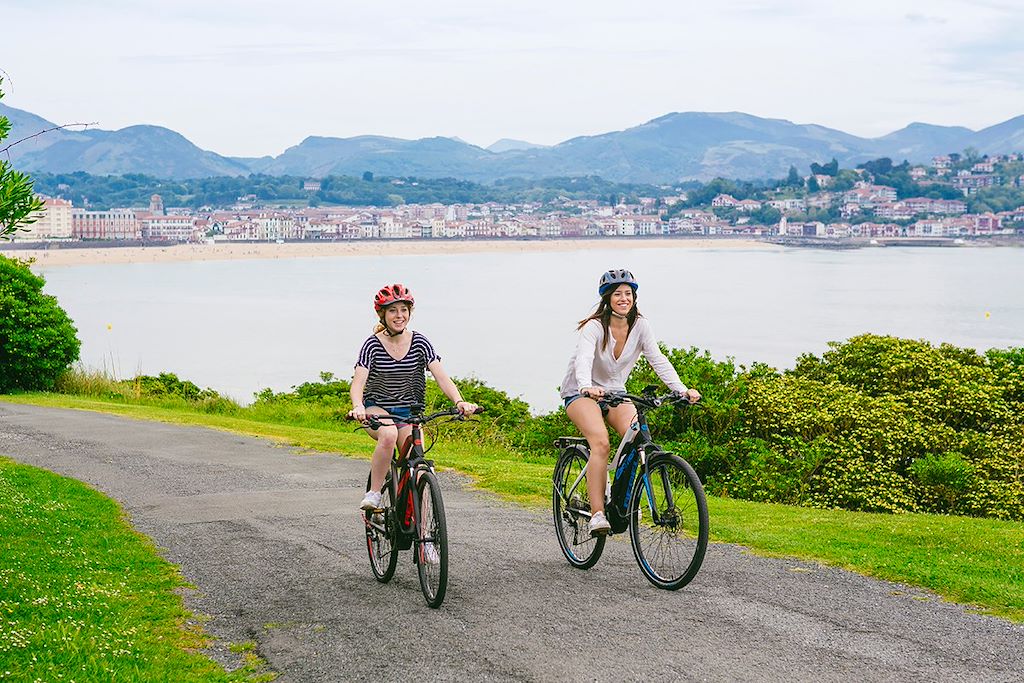 Image Rando vélo Pays Basque - Saint-Jean-Pied-de-Port en vélo électrique - Séjour vélo Pyrénées