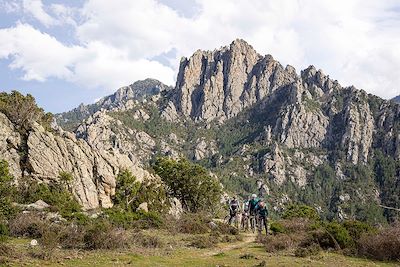© Götz Göppert - Montée vers le Col de Sorba - Corse - France Montée vers le Col de Sorba - Corse - France
