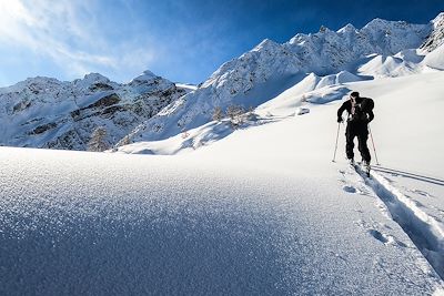 © David Gouel / Office de tourisme Serre Chevalier Vallée Briançon - Ski de randonnée - Serre Chevalier - Briançonnais - Hautes-Alpes - France Ski de randonnée - Serre Chevalier - Briançonnais - Hautes-Alpes - France
