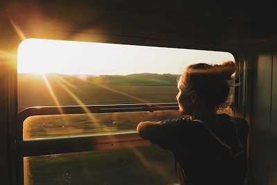 © listercz / Adobe Stock - Voyage en train Voyage en train