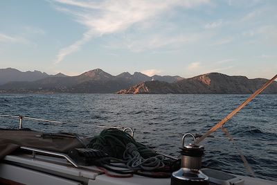 © Maxime de Rostolan - Croisière sur un voilier - France Croisière sur un voilier - France