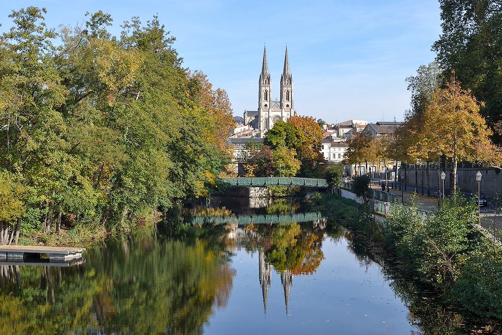 Image Le Marais poitevin à vélo - La Rochelle à Niort à vélo - Le Parc naturel régional du Marais poitevin
