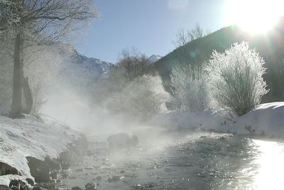 © Anne Gentil - Rivière près de Névache dans la vallée de la Clarée - France Rivière près de Névache dans la vallée de la Clarée - France