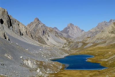 © Bernard Fourmond - Lac de l'Orrenaye - Ubaye - Alpes du Sud - France Lac de l'Orrenaye - Ubaye - Alpes du Sud - France