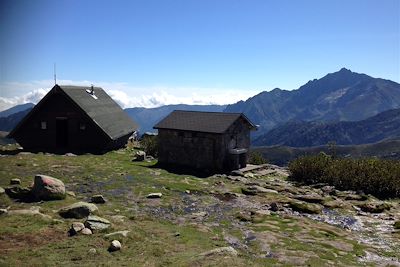 © Peter Gregor - Sur le chemin de GR20 - Corse - France Sur le chemin de GR20 - Corse - France