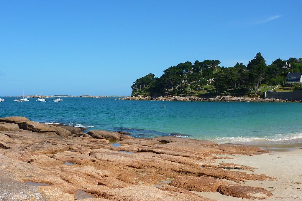Image Randonnée Cote de granit rose - Randonnée GR34 - bateau ile de brehat