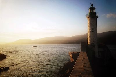 © Maxime Bober - Phare de Propriano - Corse - France Phare de Propriano - Corse - France