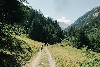 camp famille - randos, canyons et vie d'alpage