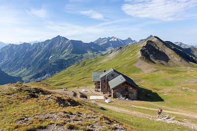 © MONTICO Lionel / Hemis.fr - Refuge de la Croix du Bonhomme - Savoie - France Refuge de la Croix du Bonhomme - Savoie - France