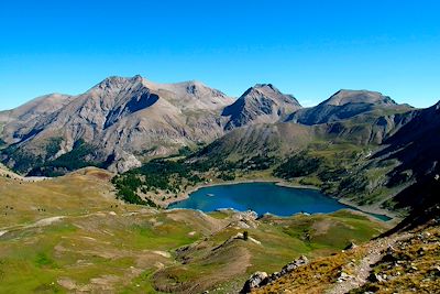© Juleblay/Iconotec / Photononstop - Lac d'Allos - Mercantour - France Lac d'Allos - Mercantour - France