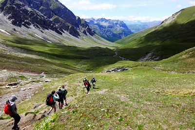 © Marc Laurans - Pic du malrif et vallée de Cervières - Queyras - France Pic du malrif et vallée de Cervières - Queyras - France