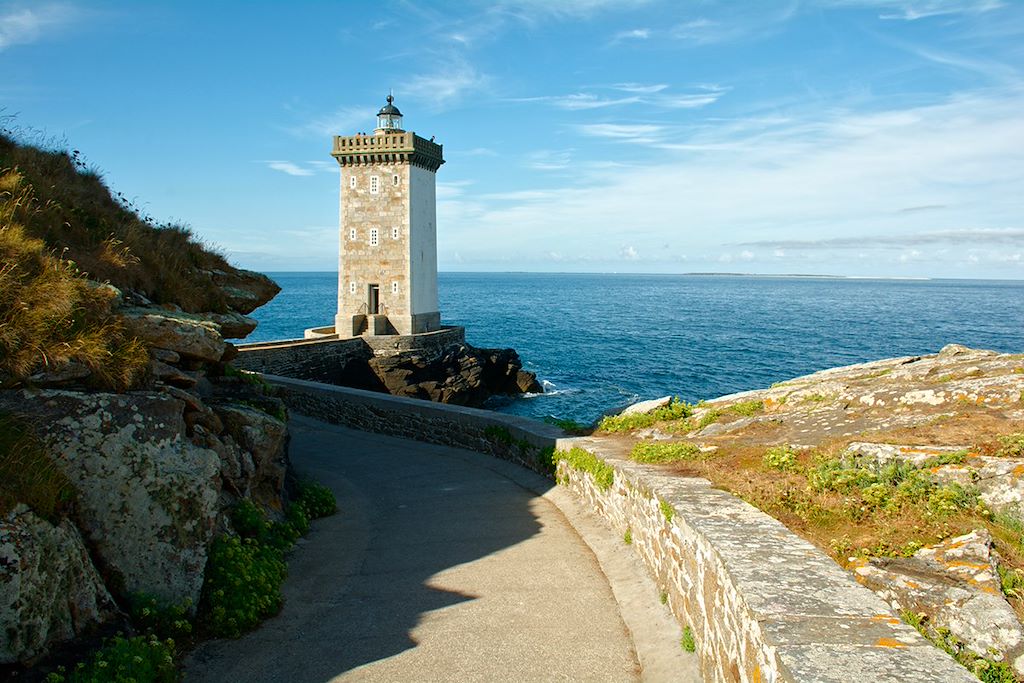 Image Randonnée Finistère - Randonnée GR34 - cote des legendes - ile d'ouessant