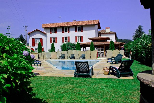 © Hôtel Txistulari