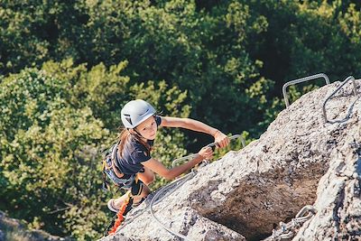 © Alexandra Golubtsova / Adobe Stock - Via Ferrata  Via Ferrata