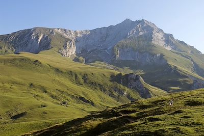 © GUIZIOU Franck / hemis.fr - Panorama depuis le col du Soulor Pyrénées - France Panorama depuis le col du Soulor Pyrénées - France