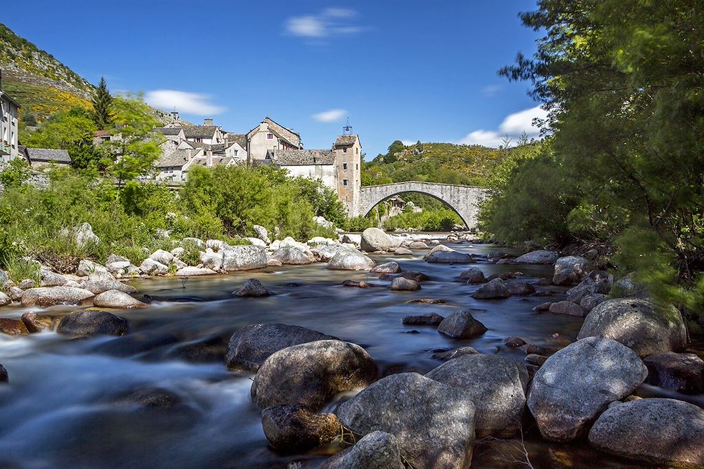 Image Randonnée cévennes -bien-être- bagnols-les-bains