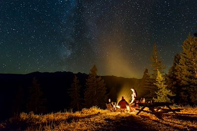 Veillée au coin du feu et observation du ciel étoilé