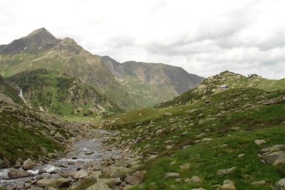Refuge près du lac d’Espingo - France