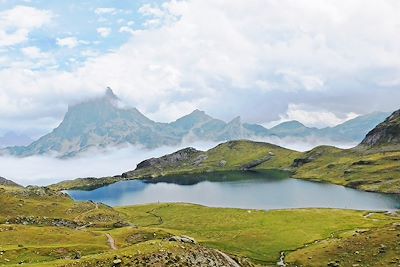 Lacs d'Ayous et Pic du Midi d'Ossau - GR10 - Pyrénées-Atlantiques - France