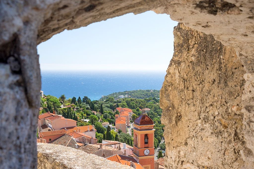 Image Voyage dans l'Arrière Pays Niçois - Excursion Panoramique sur les Chemins Muletiers - Rando Menton