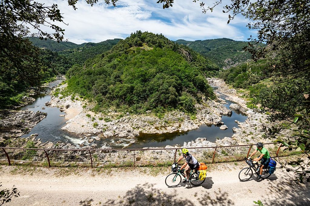 Image Dolce Via à vélo - Vallée de l'Eyrieux à vélo - Via Rhôna