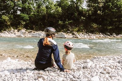 Vélo en famille dans la Drôme - Auvergne-Rhône-Alpes - France