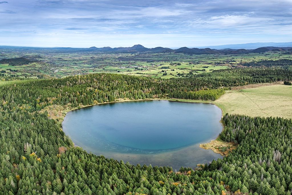 Image Grande Traversée du Massif Central - Randonnée Volcans d'Auvergne - Trek Cevennes - GTMC