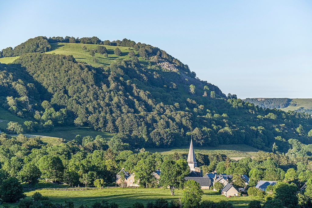 Image Randonnée Auvergne - Randonnée Cantal - Randonnée Cezallier