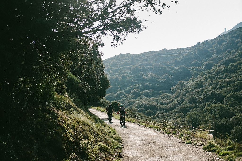 Image Côte vermeille en VTT - Séjour VTT Pyrénées - Rando VTT côte vermeille