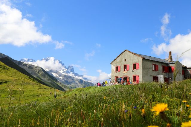 Voyage Le tour du Mont-Blanc confort (7 étapes)