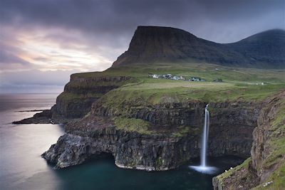 © Adam Burton/Visit Faroe Islands - Iles Féroé Iles Féroé