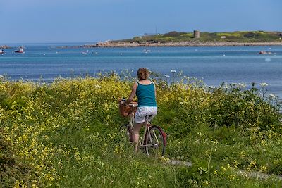 Visiter Guernesay à vélo - Îles Anglo-normandes 