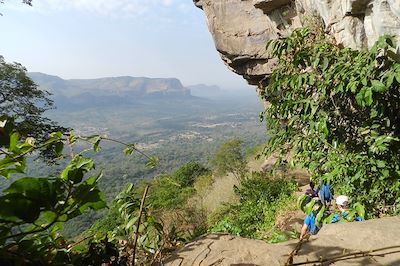 © Mabrouk Hamrit - Falaises de Doucky - Guinée Falaises de Doucky - Guinée