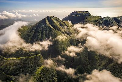 © BRUSINI Aurélien / hemis.fr - Volcan La Soufrière - Guadeloupe Volcan La Soufrière - Guadeloupe