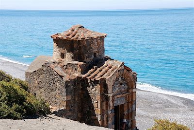 © Anne Deckel - La chapelle byzantine d'Agios Pavlos - Crète La chapelle byzantine d'Agios Pavlos - Crète