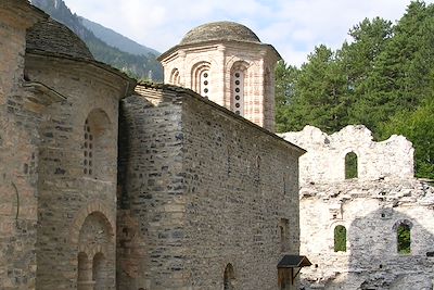 © Dina Le Neveu  - Monastère d'Agios Dionysos - Mont Olympe - Grèce Monastère d'Agios Dionysos - Mont Olympe - Grèce