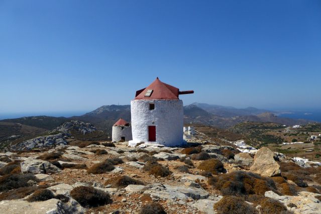 Image Les îles de Naxos, Amorgos et Santorin
