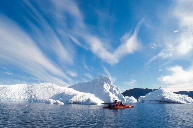 Image En kayak, des fjords à la calotte polaire