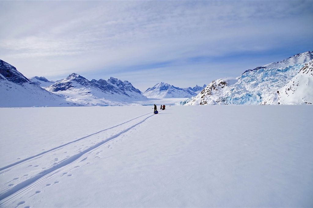 Raid à ski sur la banquise du Groenland