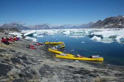 © Yann Lemoine - Kayak et banquise de la côte est - Groenland Kayak et banquise de la côte est - Groenland