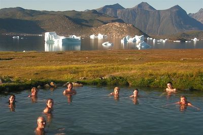 © Tasermiut - Les bains de Uunartoq - Groenland Les bains de Uunartoq - Groenland