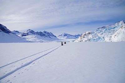 Randonnée à ski dans le Fjord Ammassalik - Groenland