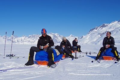Randonnée à ski dans le Fjord Ammassalik - Groenland