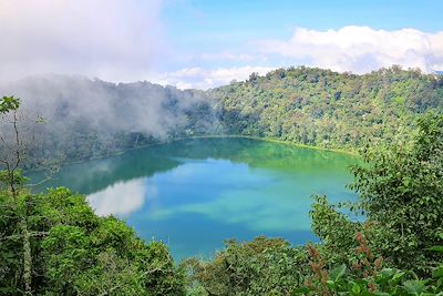 © IngaL / iStock - Lac Chicabal - Guatemala Lac Chicabal - Guatemala