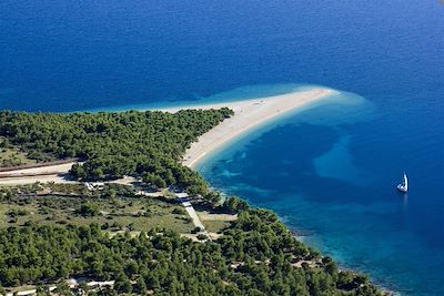 © Office de Tourisme Split Tourist Board - Bol - Île de Brac - Croatie - Europe du sud - Europe Bol - Île de Brac - Croatie - Europe du sud - Europe