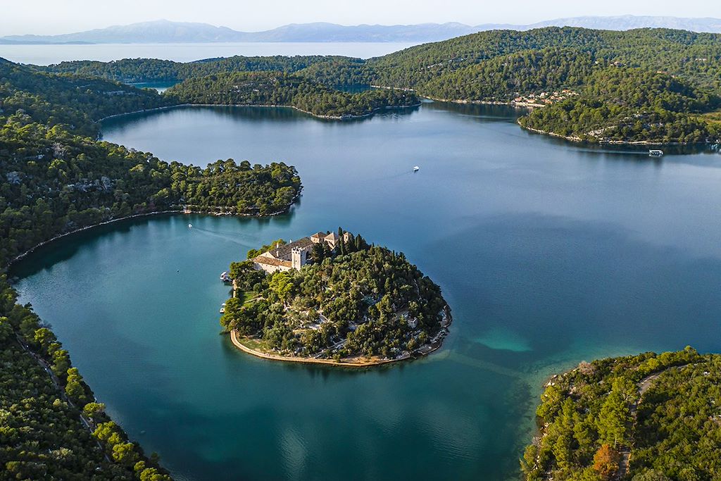 Image Des cascades de Plitvitce et Krka aux sentiers de Korcula et Mljet