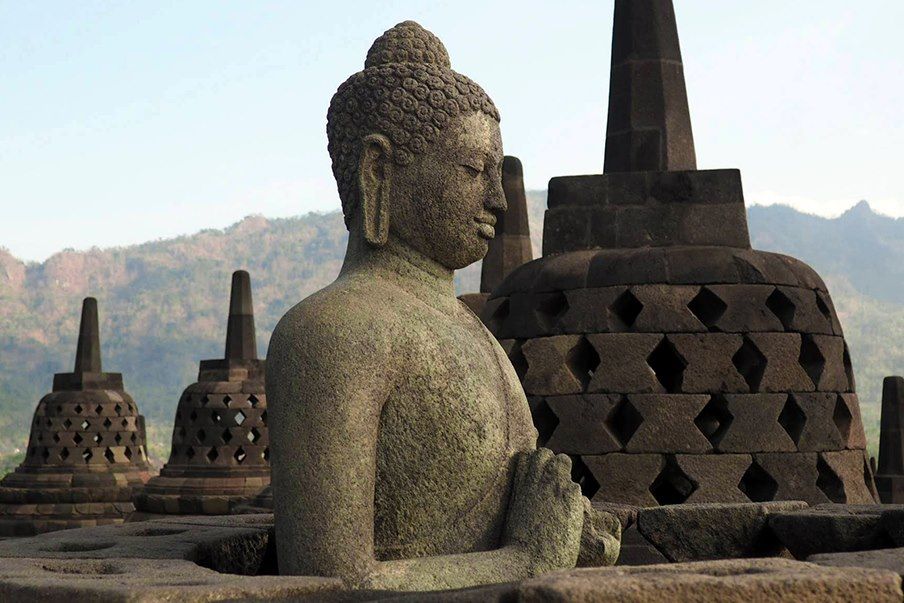 Image visite Borobudur - ascension volcan Ijen - rizières Munduk