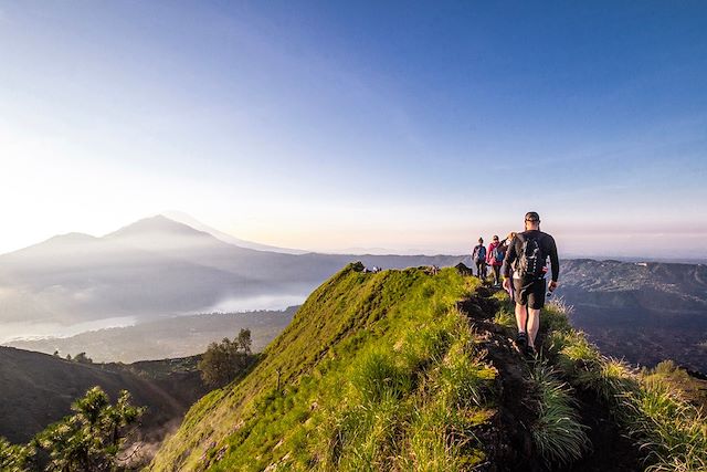 Trek : 6 volcans actifs où faire de la randonnée